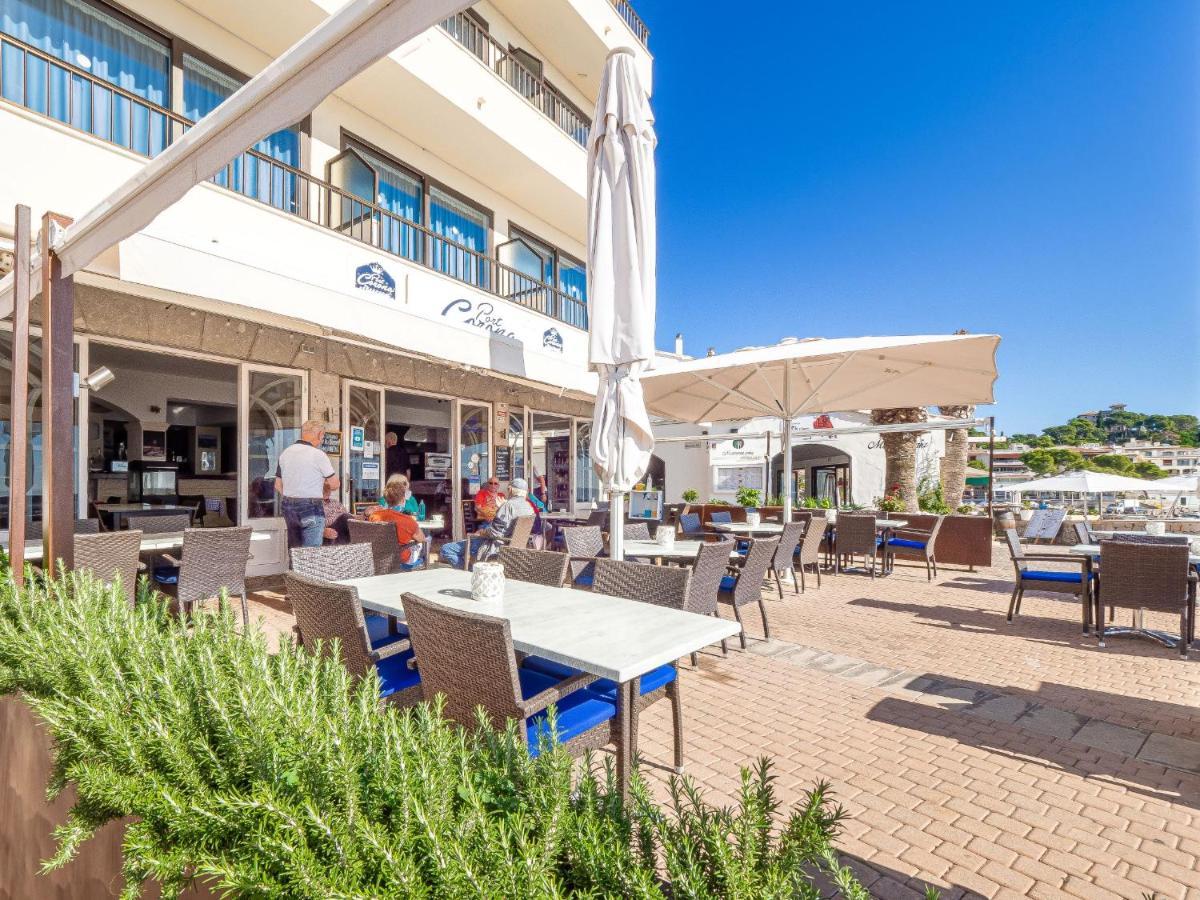Hostal Port Corona Cala Ratjada  Bagian luar foto