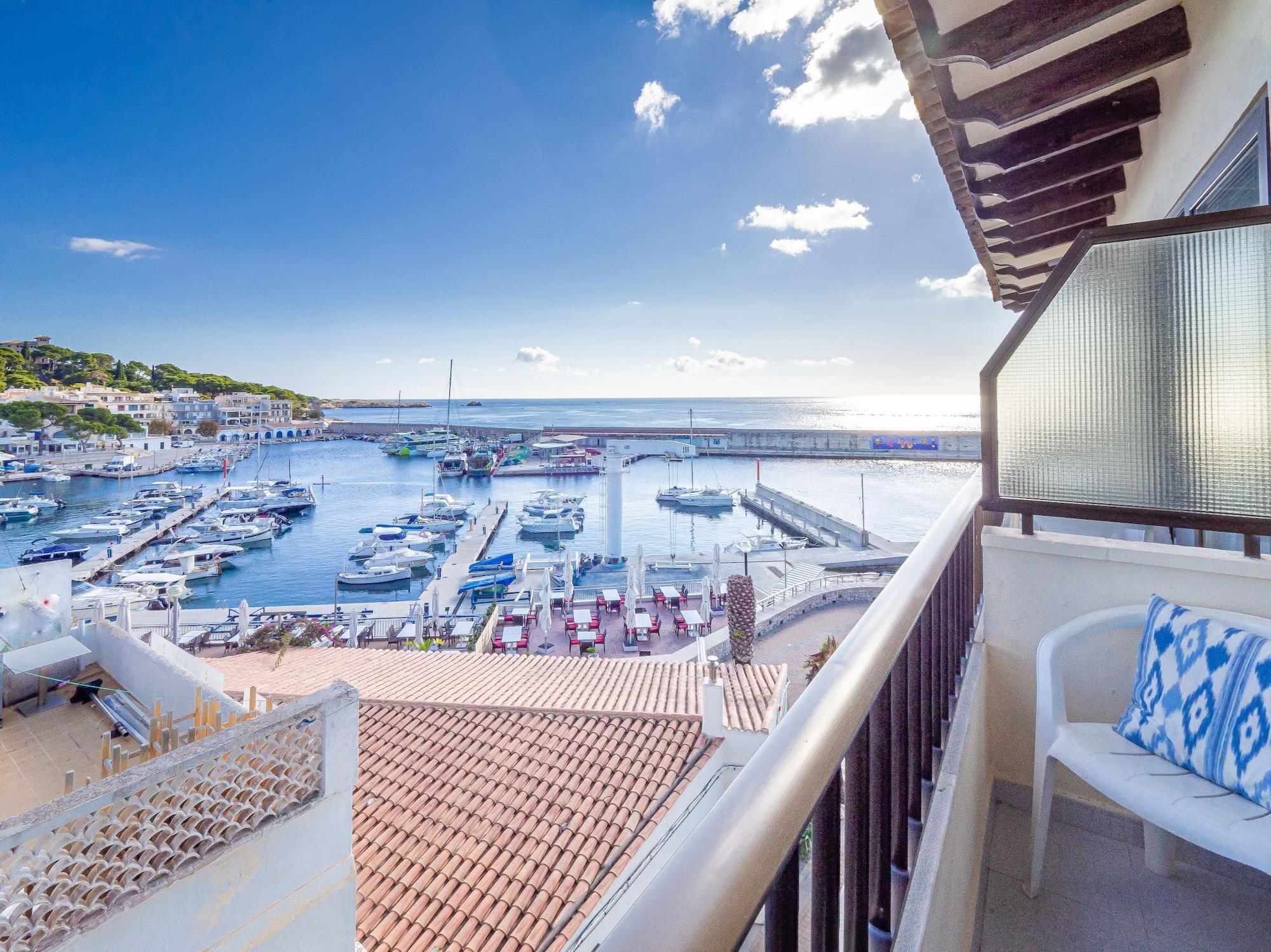Hostal Port Corona Cala Ratjada  Bagian luar foto