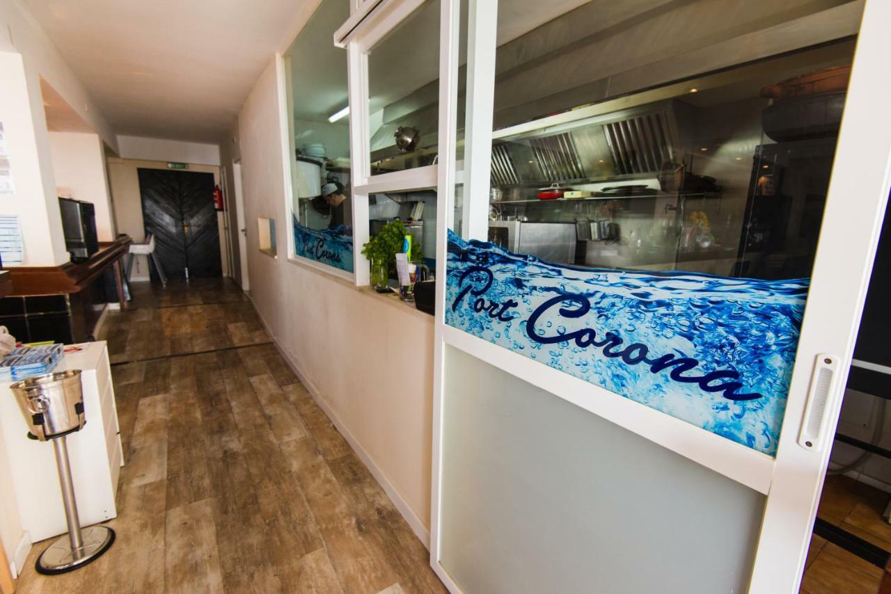 Hostal Port Corona Cala Ratjada  Bagian luar foto